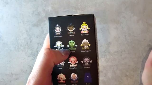 РАСПАКОВЫВАЮ ПОСЫЛКИ И ТУПЛЮ // много фигурок!! смотреть онлайн