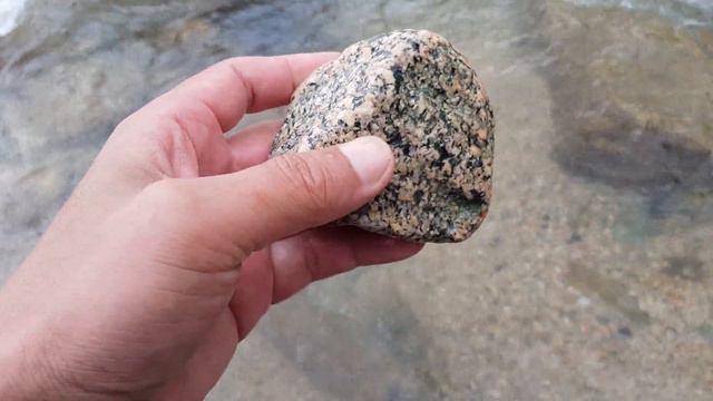 Какой Большой Камень с большой жилой смотреть онлайн