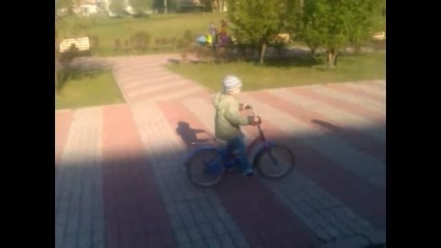 Артём велик 2х колесный смотреть онлайн