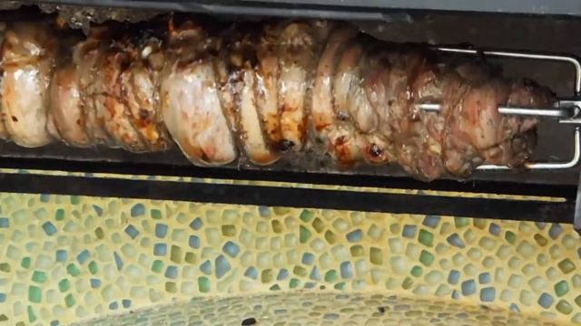 SpinSpit - умные мангалы - Приготовление фаршированной бараньи ноги смотреть онлайн