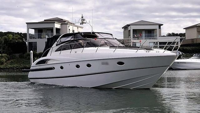 Самая популярная яхта 15 - 20 метров. Azimut 50 и другие самые востребованные моторные яхты. смотреть онлайн