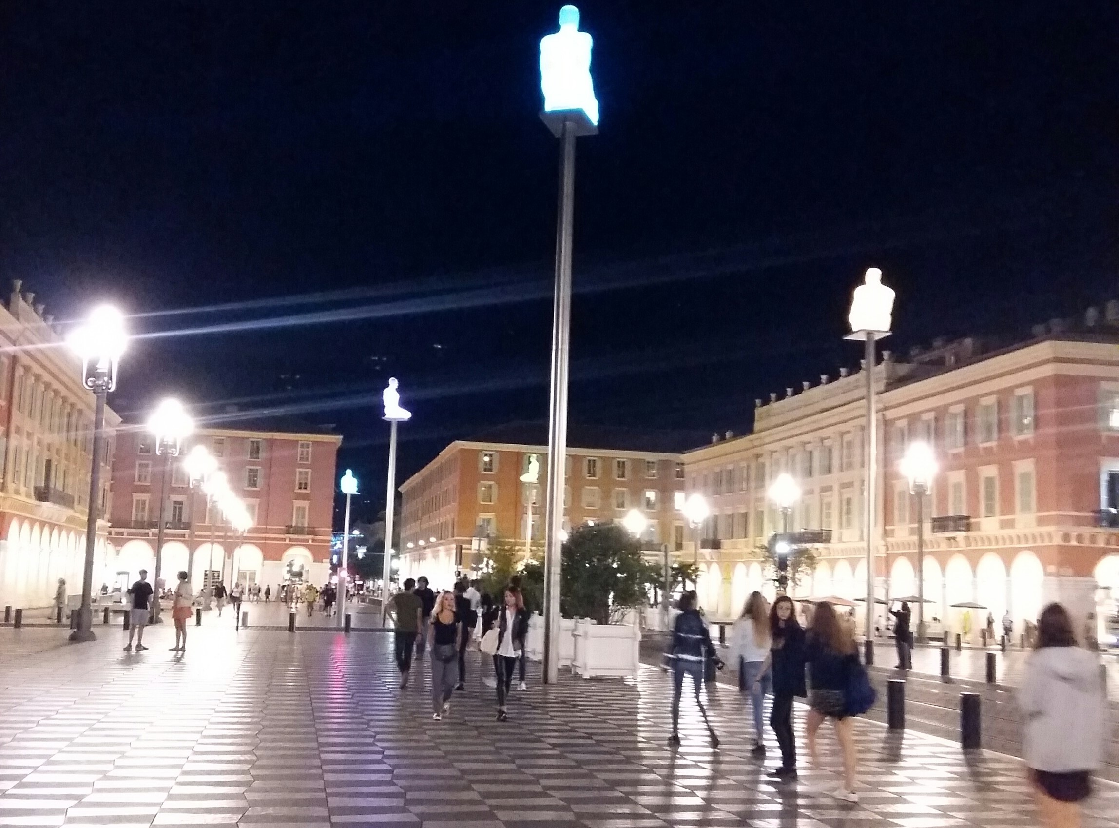 НИЦЦА: ночная музыка