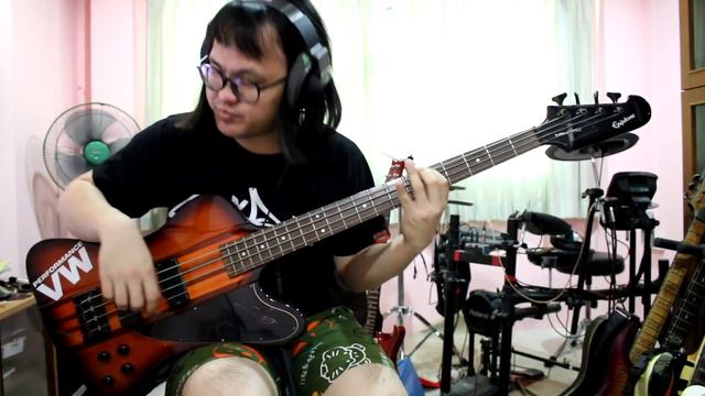 แป๊ะ Syndrome - Test Epiphone BASS THUNDERBIRD PRO 4 Vs Epiphone Thunderbird Classic IV смотреть онлайн