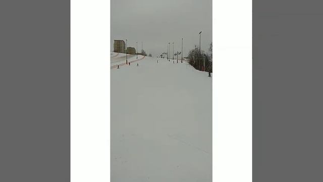 Ролик не о чем, покатушки: Черневская горка для горнолыжников смотреть онлайн