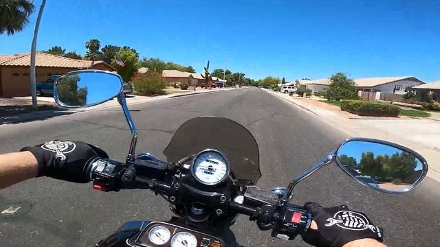 5 Reasons The Yamaha V-Max Is AWESOME! смотреть онлайн
