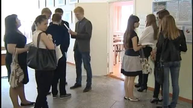 Экзамены - сегодня, а ответы были вчера (+12) смотреть онлайн