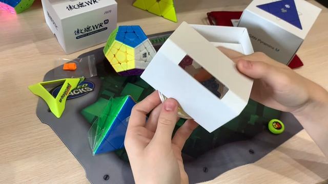 ?РАСПАКОВКА MoYu Aohun WRM и GAN Pyraminx M || Посылка от SPEEDCUBES смотреть онлайн
