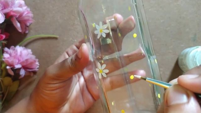 Diy | Bottle art | floral print on bottle смотреть онлайн