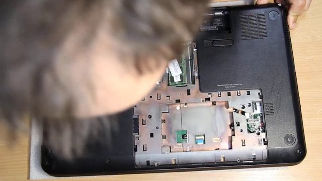Ремонт HP G7 2376SR. Серия №2. Димон бодается с экраном 17"! смотреть онлайн