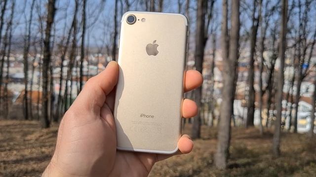 iPhone 7 2021 Review! (Worth It?) смотреть онлайн