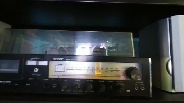 The SHARP SG-222 Stereo Music Center | A Short Video смотреть онлайн