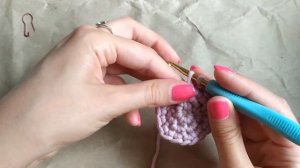 Как ввязывать регилин в круглую сумочку