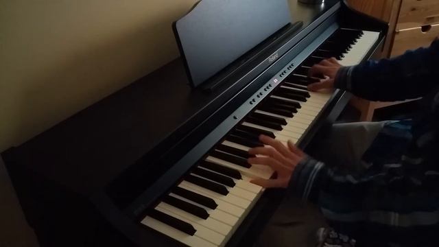 Lana Del Rey - Young and Beautiful Piano смотреть онлайн