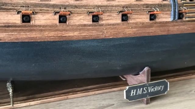 Модель парусника H.M.S. VICTORYM 1:84