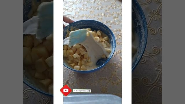 Алма бәліш. Яблочный пирог Дәмді нәзік қазақша ретцеп! Тек осы Ретцепен жасайтын боласыз смотреть онлайн