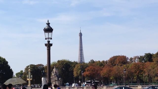 Елисейские Поля, Сад Тюильри, Окрестности Лувра (Париж) смотреть онлайн