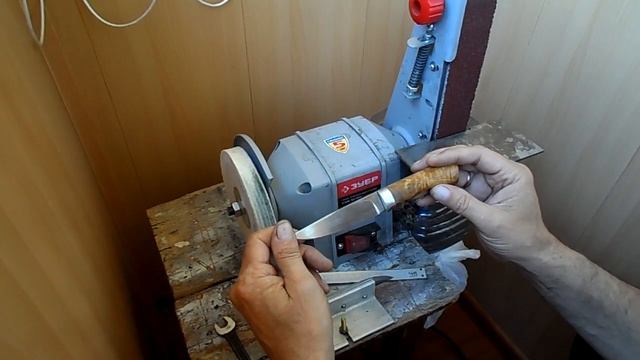 Ровные спуски для начинающих ножеделов.