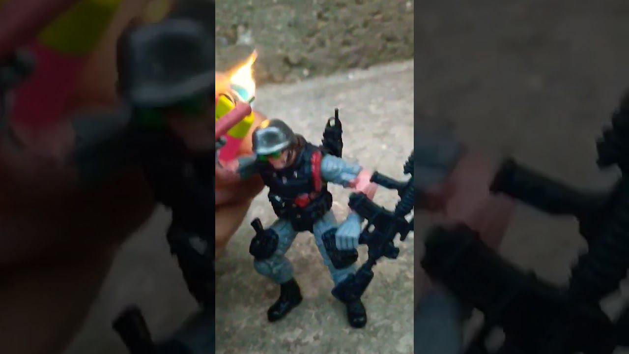 Most popular russian toy - "American soldier" #blacksea #shots #crimea смотреть онлайн