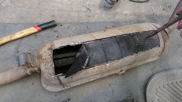 Что внутри камерного \ прямоточного глушителя? Выгодно ли сдавать старые запчасти на металлолом? смотреть онлайн