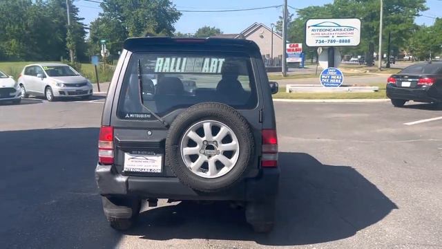 1996 Mitsubishi Pajero for sale in Flat Rock, Michigan смотреть онлайн