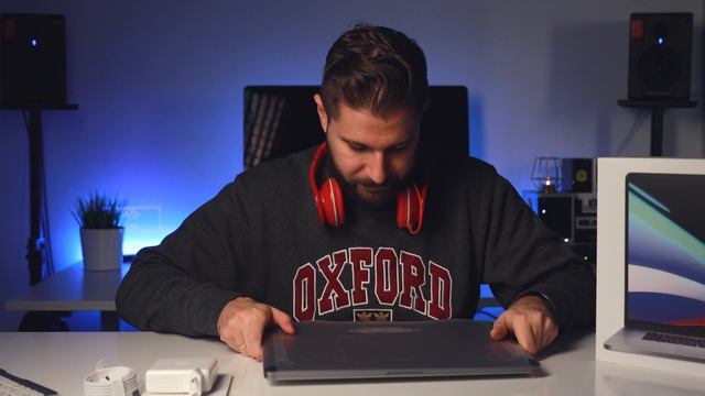 Apple MacBook Pro 16 Pulgadas - Unboxing