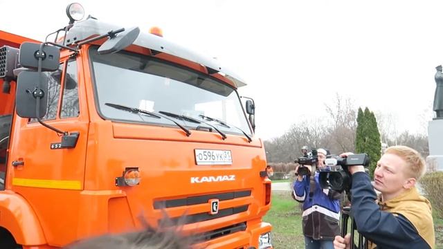 Новая техника у коммунальщиков Старого Оскола смотреть онлайн