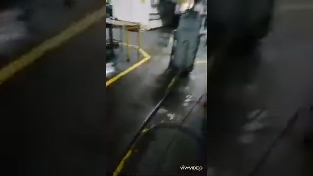 Чистка промышленных полов смотреть онлайн