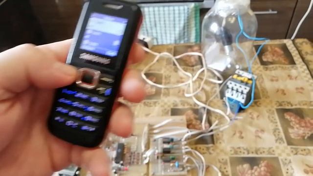 Блок управление по SMS на AT90S8515 и Siemens C45. Проверка работы смотреть онлайн