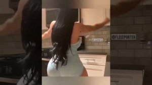 Beautiful Big Ass Girl Twerk - (Alejandra Mercedes)????