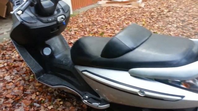 SYM GTS 250 Maxiscooter Roller Scooter смотреть онлайн