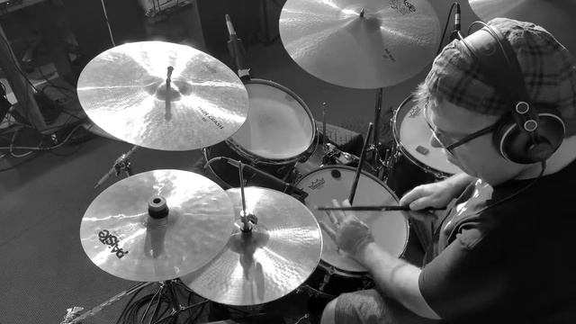 Up On The Roof - James Taylor (Drum Cover) смотреть онлайн