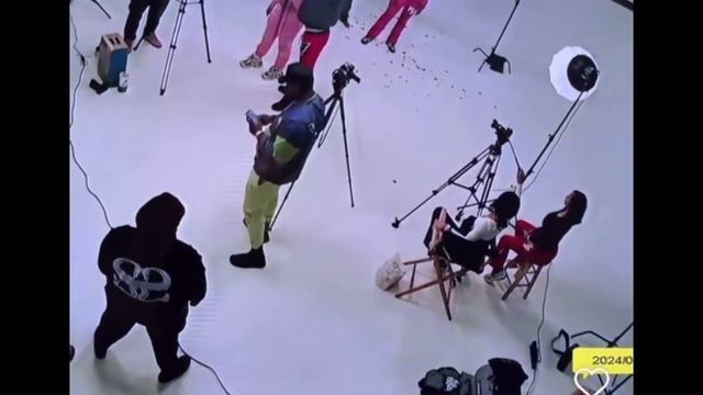 NOLUVMAR CRASHES LAH MIKE 20v1 with ChriseanRock And Steals All Of His Camera Equipment,Fight,Guns? смотреть онлайн