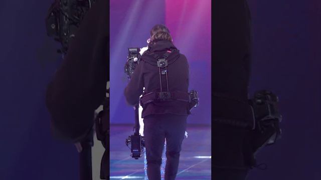 江苏卫视2023兔年元宵晚会 孟佳直拍 20230205 смотреть онлайн