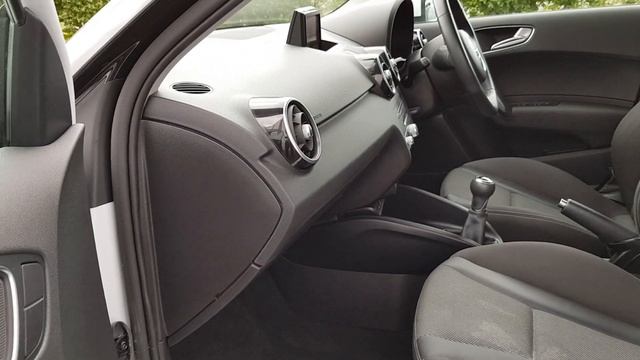 162D554 - 2016 Audi A1 SB 1.4TDI 90HP S-LINE 4DR 17,995 смотреть онлайн