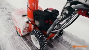 Снегоуборщик бензиновый DAEWOO DAST 1080 - обзор работы