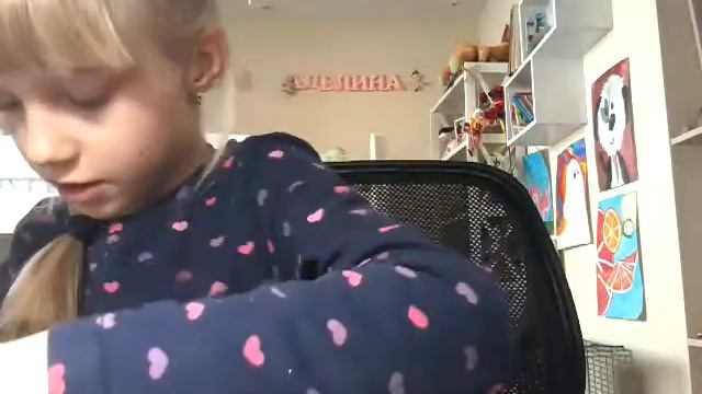 Как сделать из воздушного пластилина свинку😄😄😄!!! смотреть онлайн