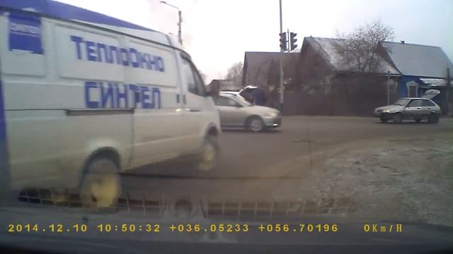 Загорелась Газель в Конаково смотреть онлайн