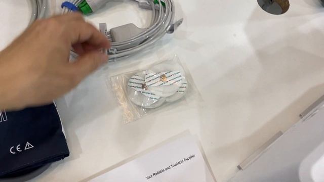 portable patient monitor standard accessories смотреть онлайн