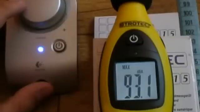 Logitech Z3e ( 2.1 active sound system ) db test hit 107dB смотреть онлайн