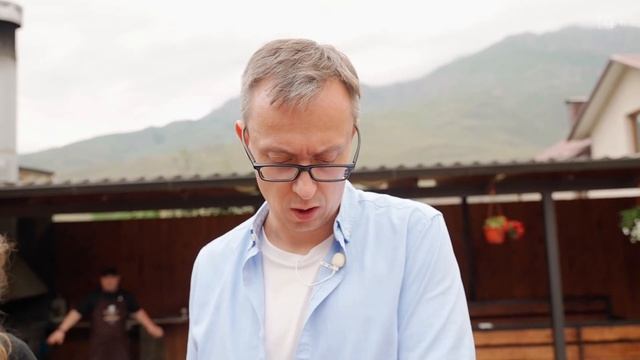 ГОВЯДИНА С ШАМПИНЬОНАМИ / ГОТОВИМ И УГОЩАЕМ / АСЛАН ГАБУЕВ смотреть онлайн