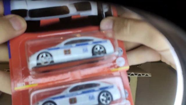 MATCHBOX RUSSIA Unboxing Opening CASE HBL15 bmw police renault emergency mercedes skidster flatbed смотреть онлайн