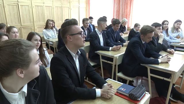 Юрий Сынкин в школе №8 смотреть онлайн