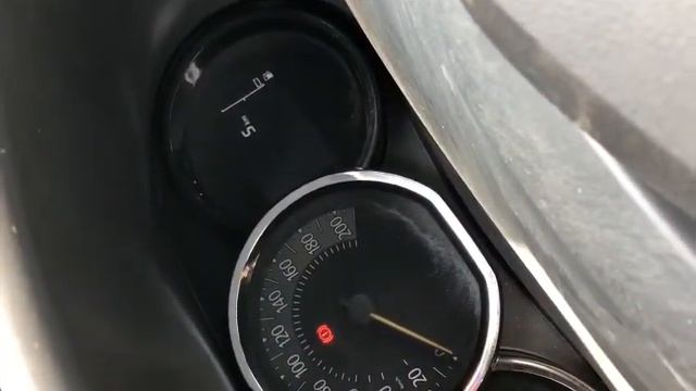 RENAULT SANDERO 2022 1.6 16V MANUAL 5 KM смотреть онлайн
