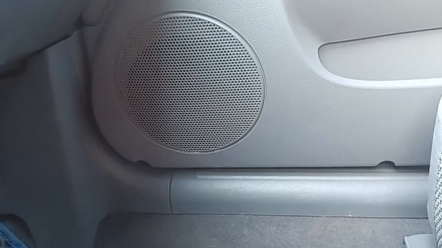 Замена штатных динамиков в Chevrolet lacetti на DL Audio Barracuda 165 смотреть онлайн