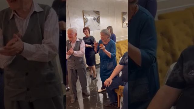 День рождения моей тётушки!!! смотреть онлайн