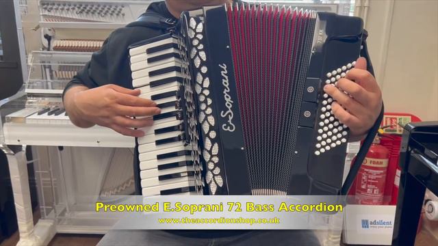 Preowned E Soprani 72 Bass Accordion смотреть онлайн