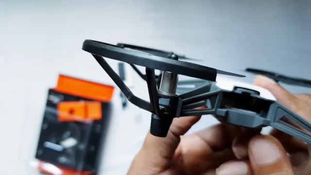 DJI Tello | DJI's Smallest drone | Nipun Jayasena смотреть онлайн