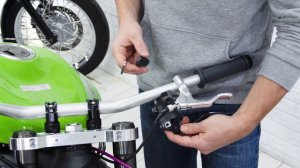 Установка Дублера Заднего Тормоза  на Ninja ZX6R 09