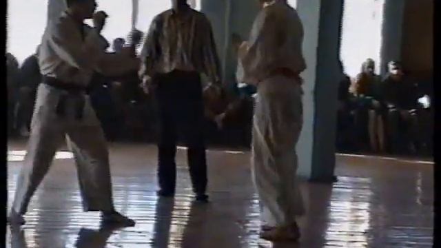 1995-X(окт)-22 - Хабаровск - Открытый межклубный турнир по кумитэ среди мужчин - ИФК смотреть онлайн