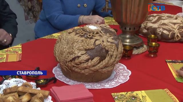 КНИГИ ЛУЧШЕ, ЧЕМ КАФЕ смотреть онлайн